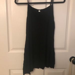 Black flowing tanktop